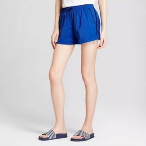 Hunter x Target Athletic Side Zipper Shorts. Size Large. Good preowned condition